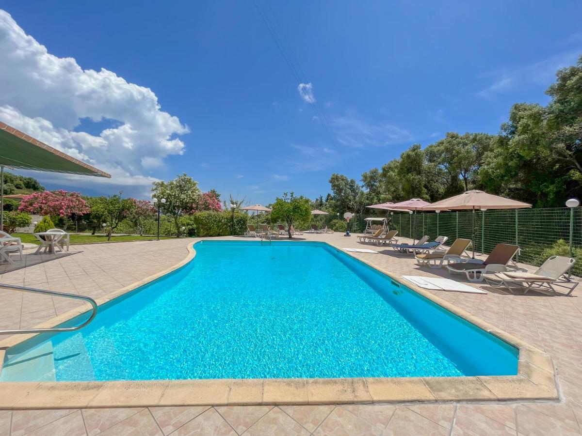 سبارتيا Amazona Apartments And Studios المظهر الخارجي الصورة