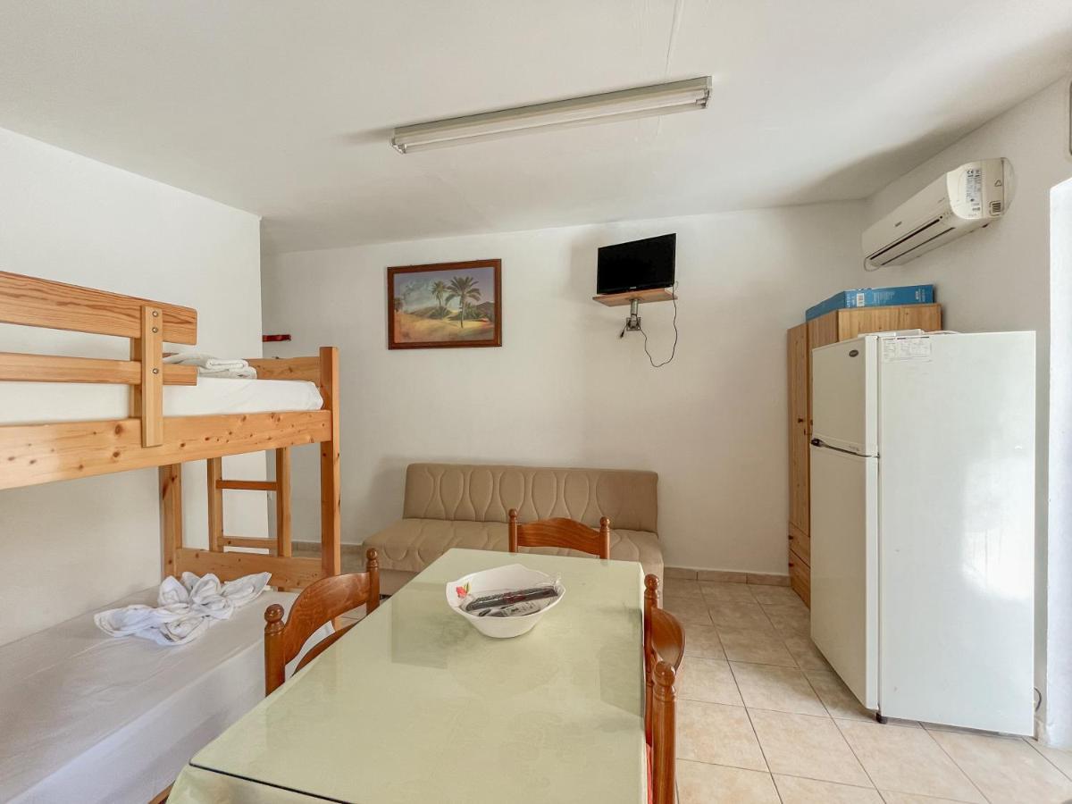 سبارتيا Amazona Apartments And Studios المظهر الخارجي الصورة