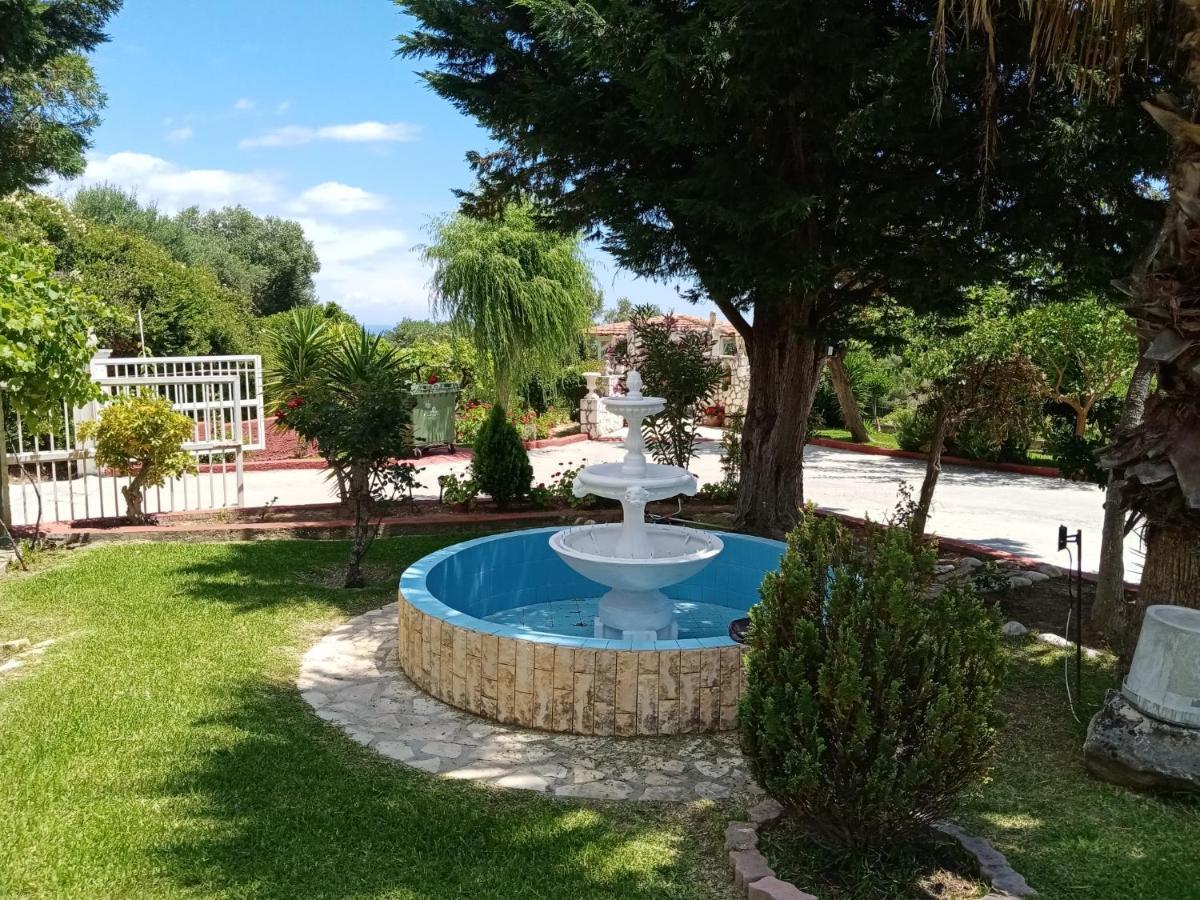 سبارتيا Amazona Apartments And Studios المظهر الخارجي الصورة
