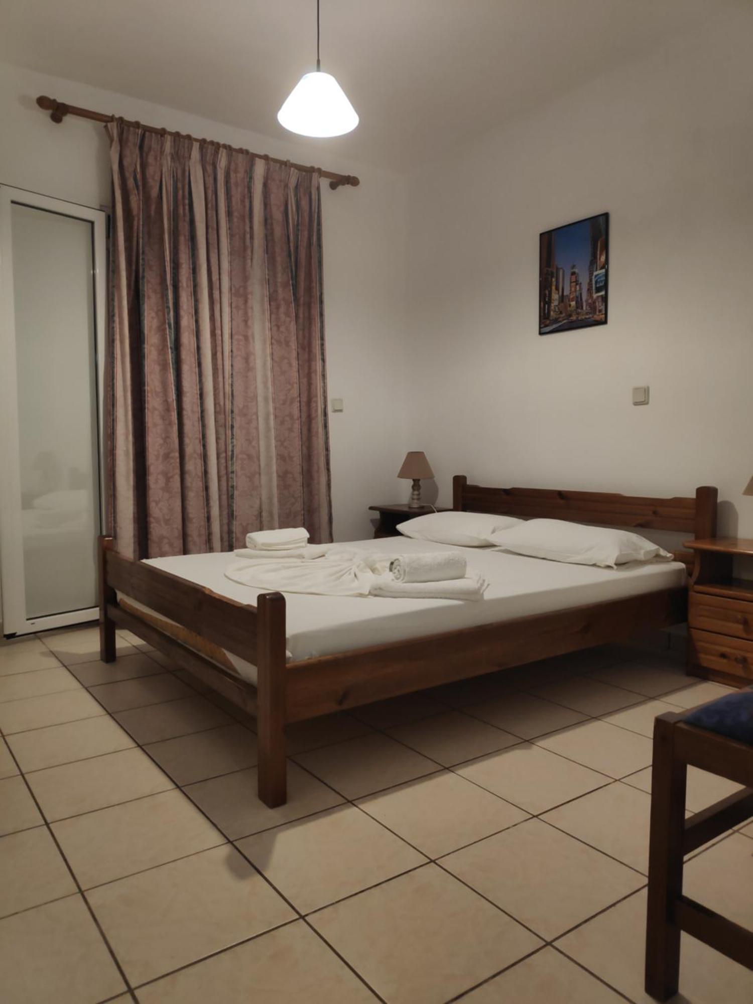 سبارتيا Amazona Apartments And Studios الغرفة الصورة